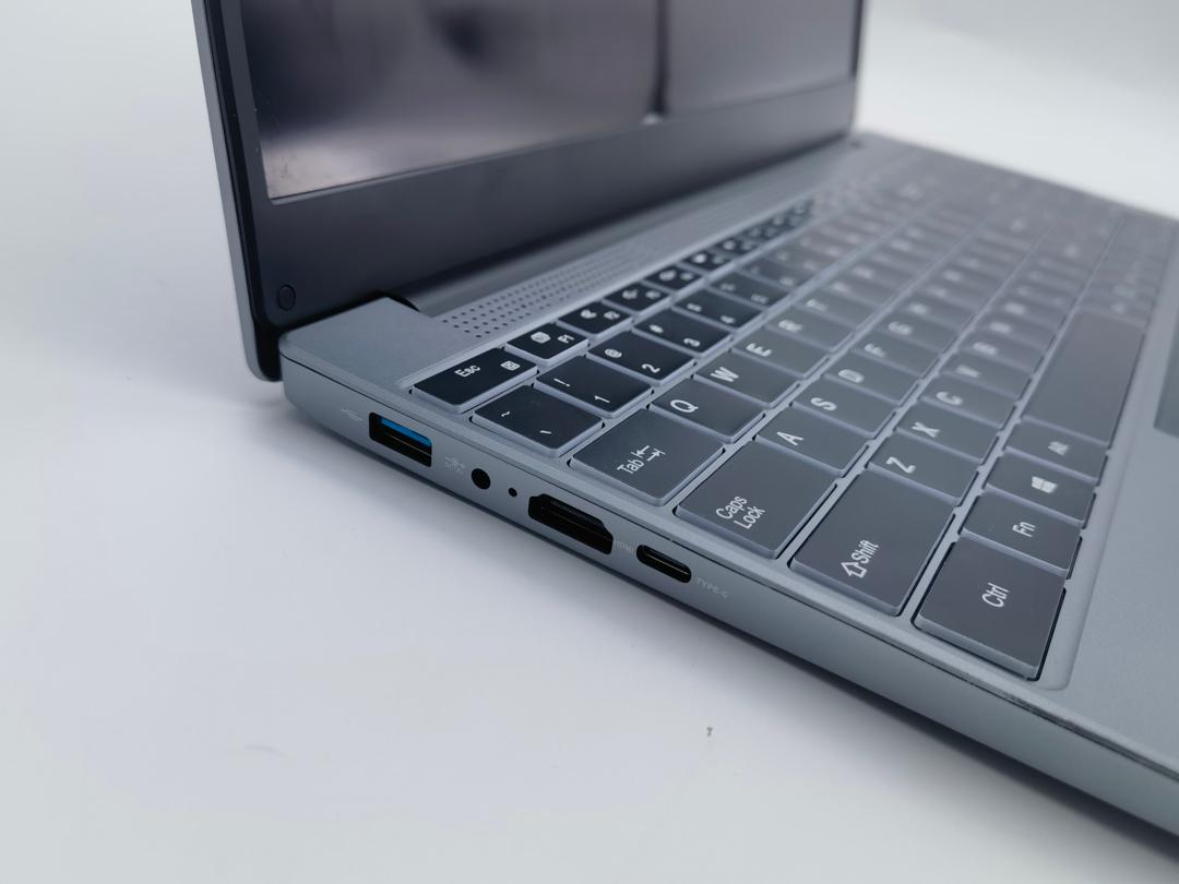 Laptop nueva a excelente precio!